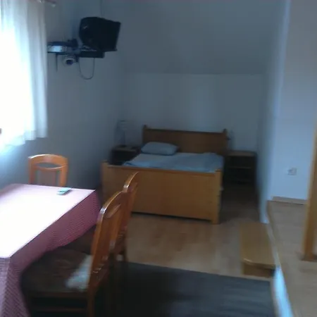 Guest house Tourist Farm Joannes Maribor